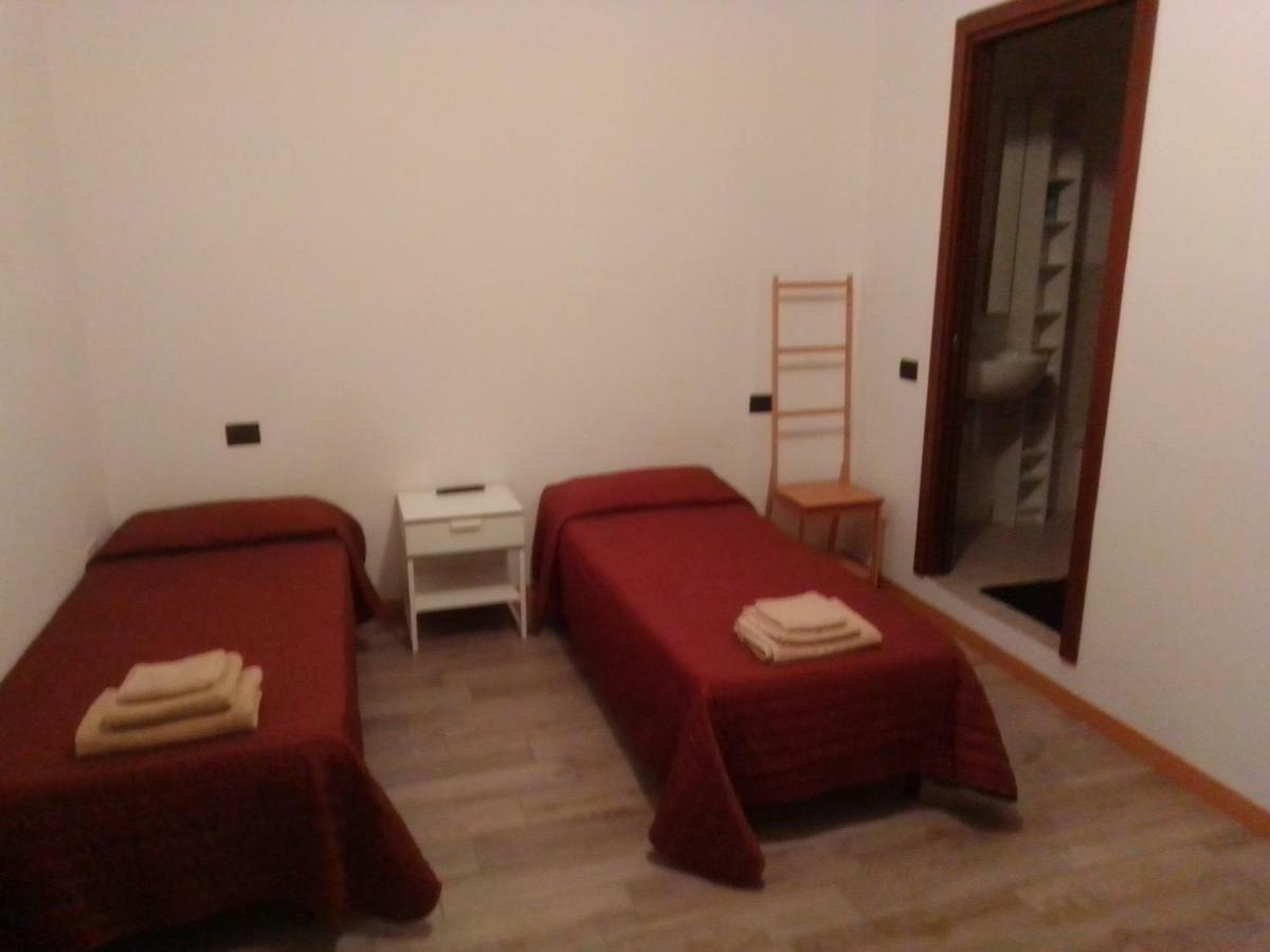 Hotel Al Terminal à Somma Lombardo Extérieur photo