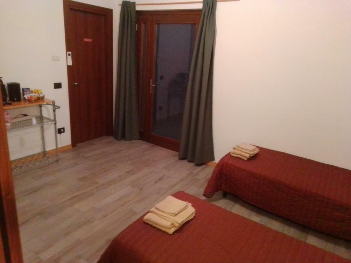 Hotel Al Terminal à Somma Lombardo Extérieur photo